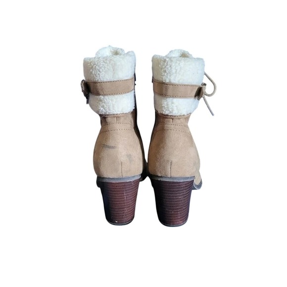 Unisa Womens Tan Suede Lace Up Combat Style Ankle Boots Buckle Side Zipper 10M - Picture 4 of 8